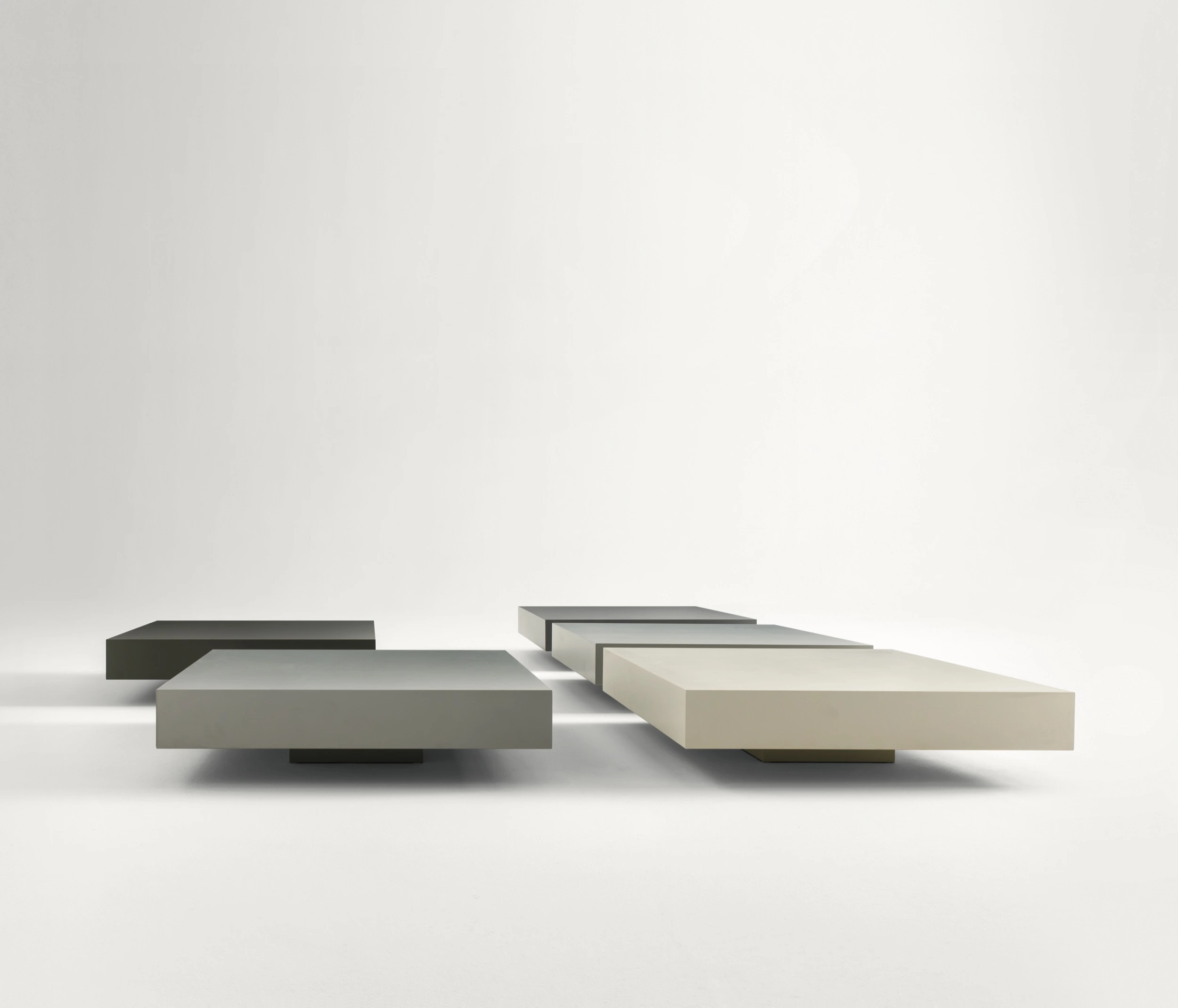 Servizi Contract - Tavolino Shadows Servizi Contract - Tavolino Shadows