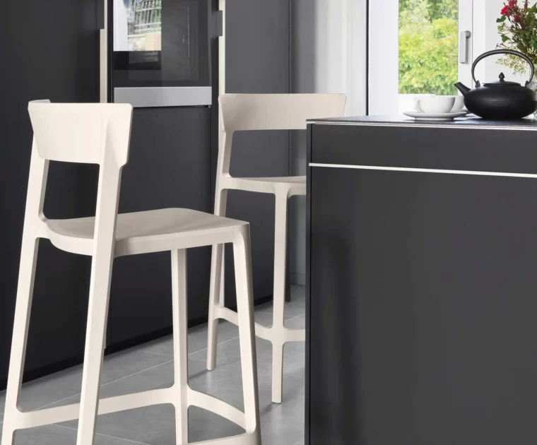 Skin - Calligaris - Ginocchi Arredamenti